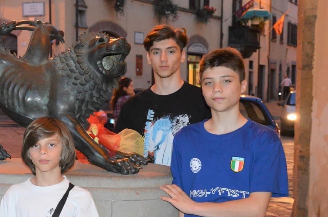 Kickboxing match snapshot